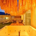 Bezirgan 2 Bedroom With Private Pool Kalkan
