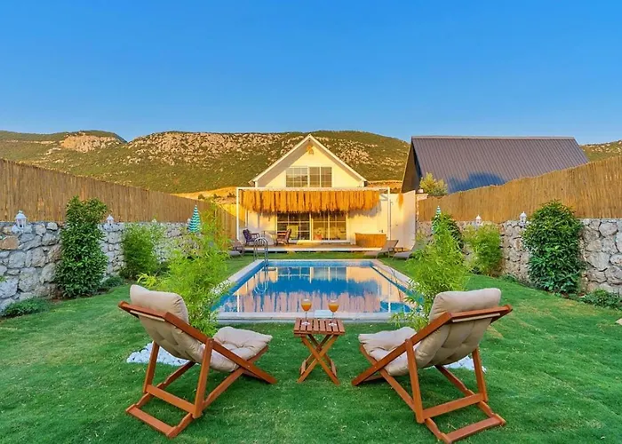 Bezirgan 2 Bedroom With Private Pool Вилла Калкан