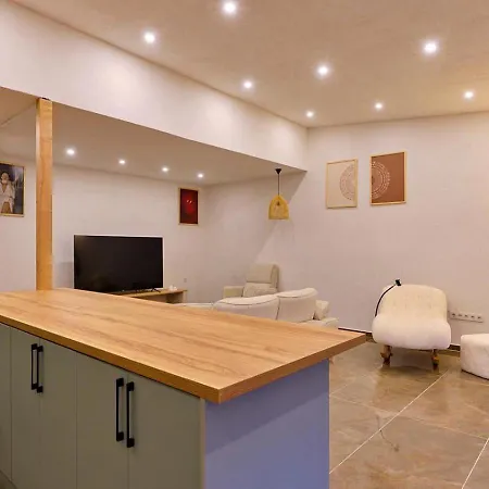 Bezirgan 2 Bedroom With Private Pool Villa