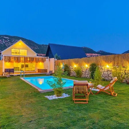 Bezirgan 2 Bedroom With Private Pool Kalkan