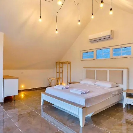 Bezirgan 2 Bedroom With Private Pool Villa Kalkan