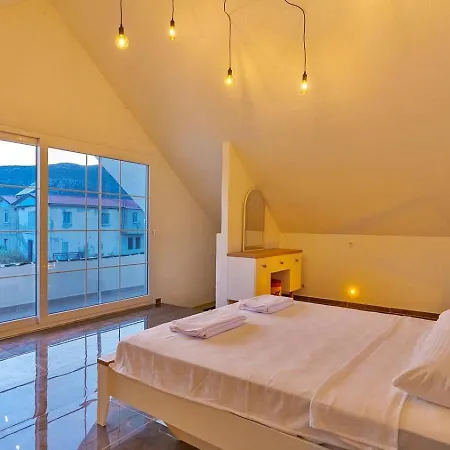 Villa Bezirgan 2 Bedroom With Private Pool Kalkan